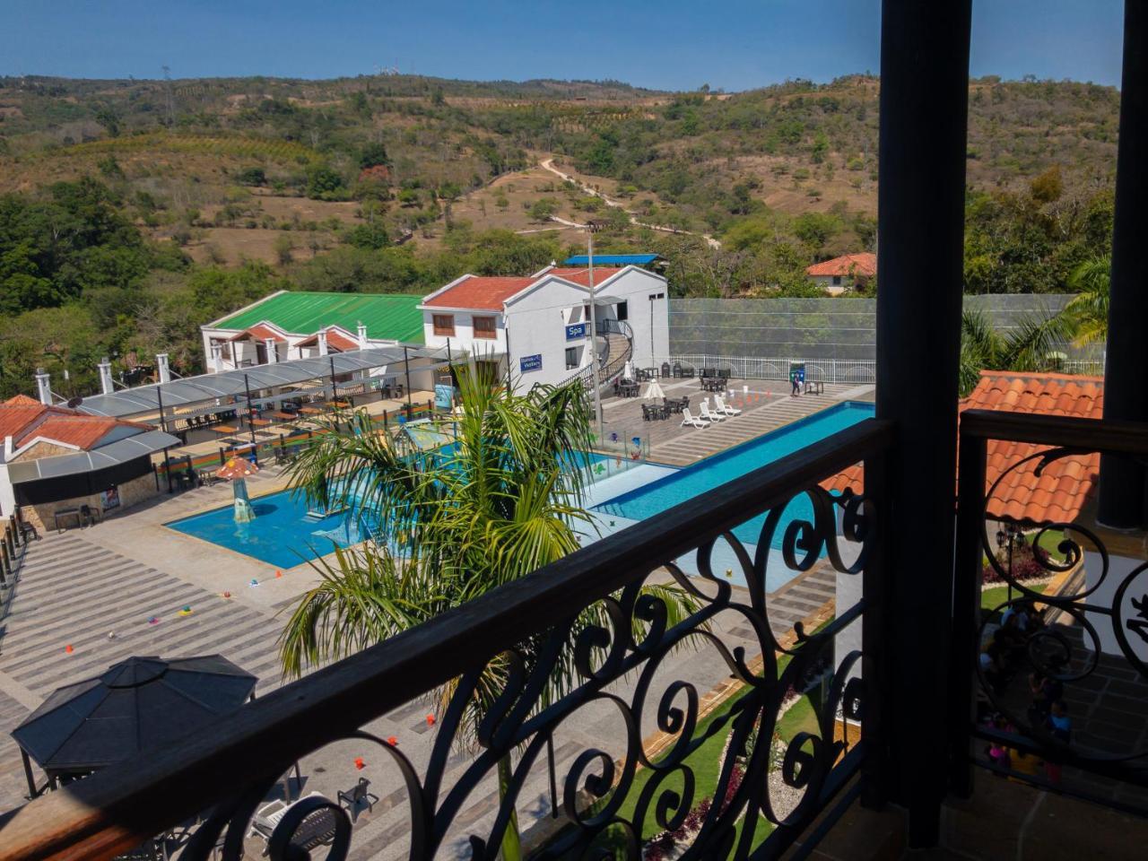 Hotel Majam'S Resort Сан-Хиль Экстерьер фото