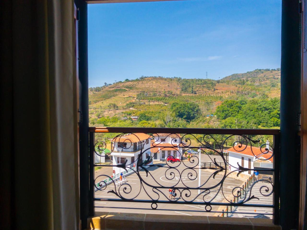 Hotel Majam'S Resort Сан-Хиль Экстерьер фото