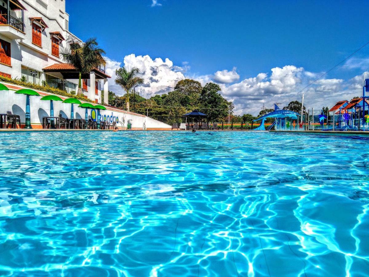Hotel Majam'S Resort Сан-Хиль Экстерьер фото